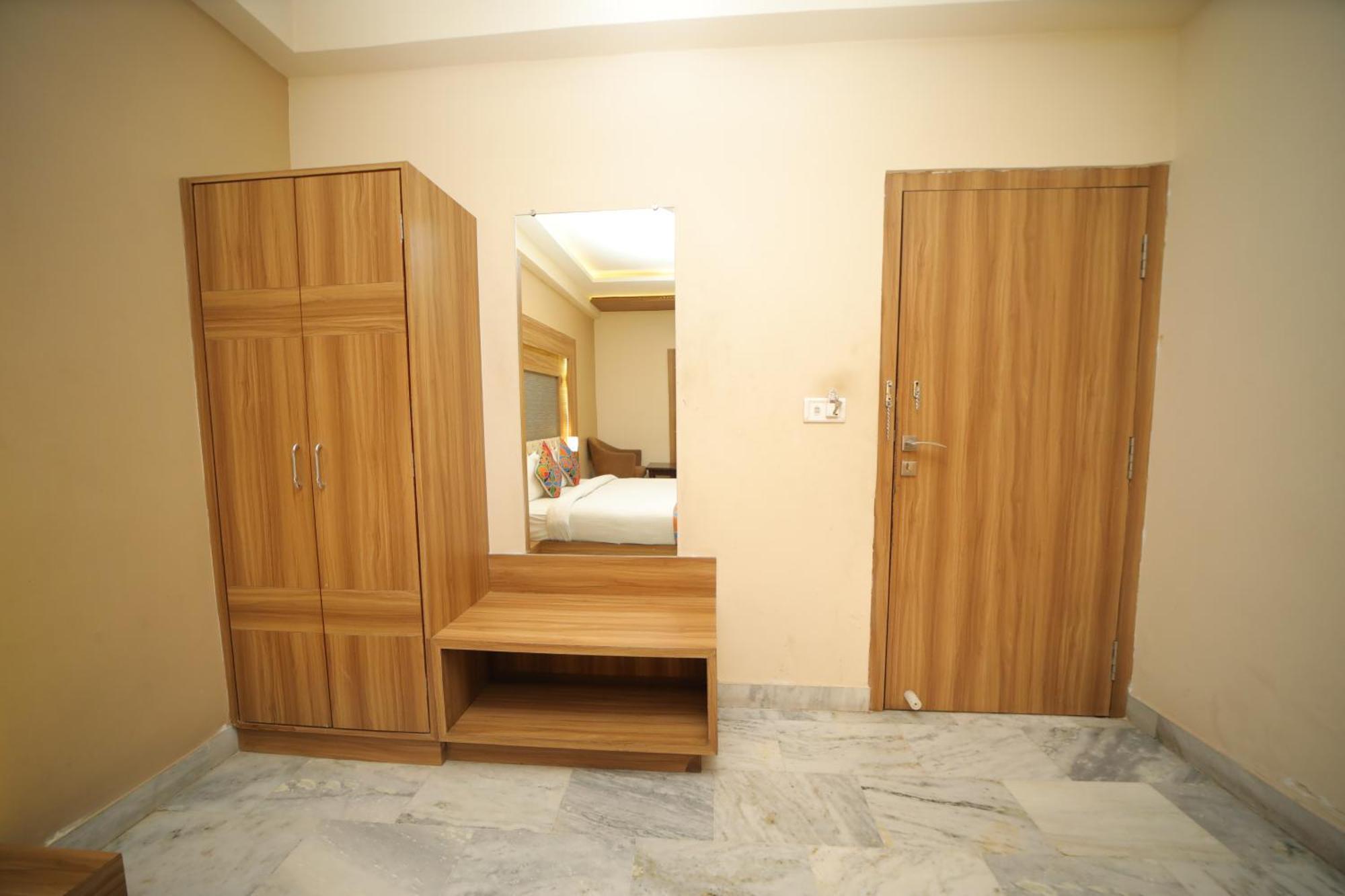 אודייפור Hotel Damanis מראה חיצוני תמונה