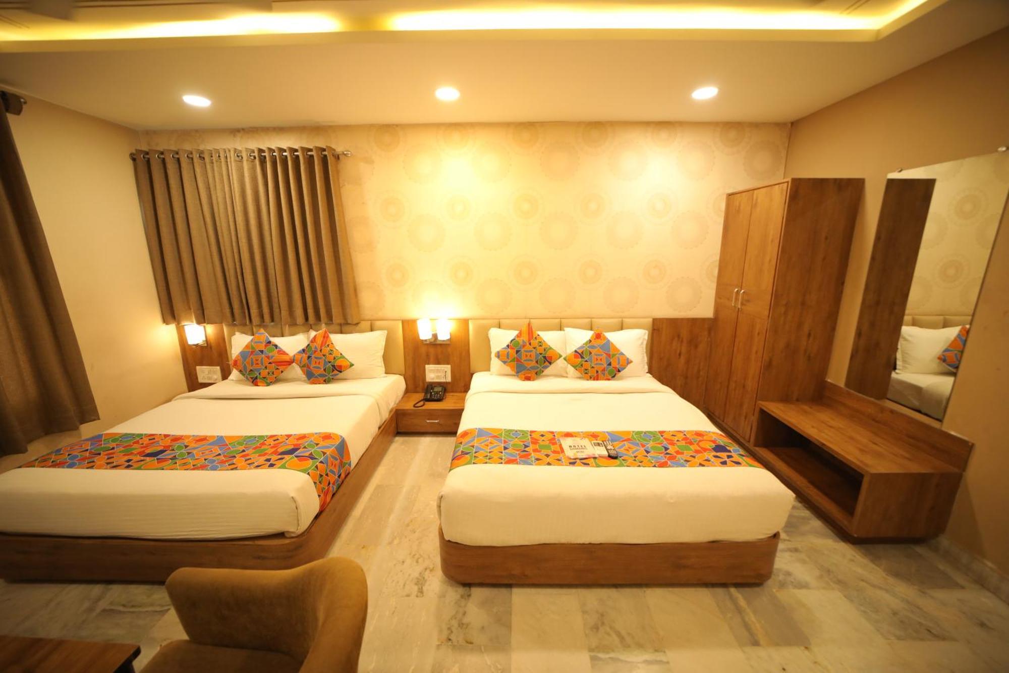 אודייפור Hotel Damanis מראה חיצוני תמונה