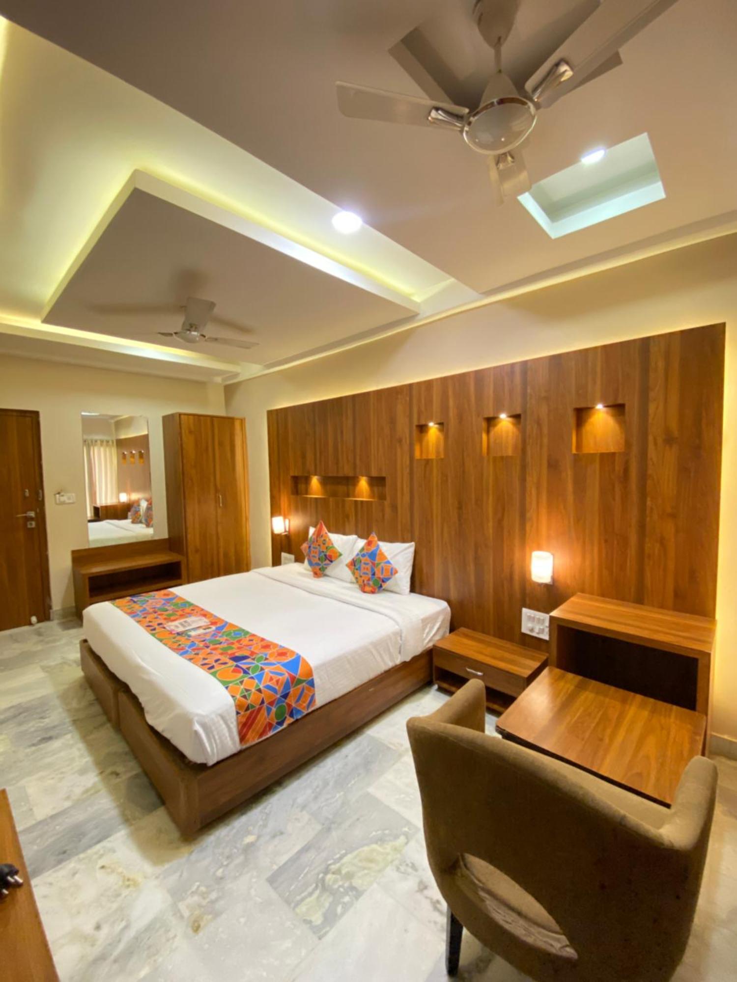 אודייפור Hotel Damanis מראה חיצוני תמונה