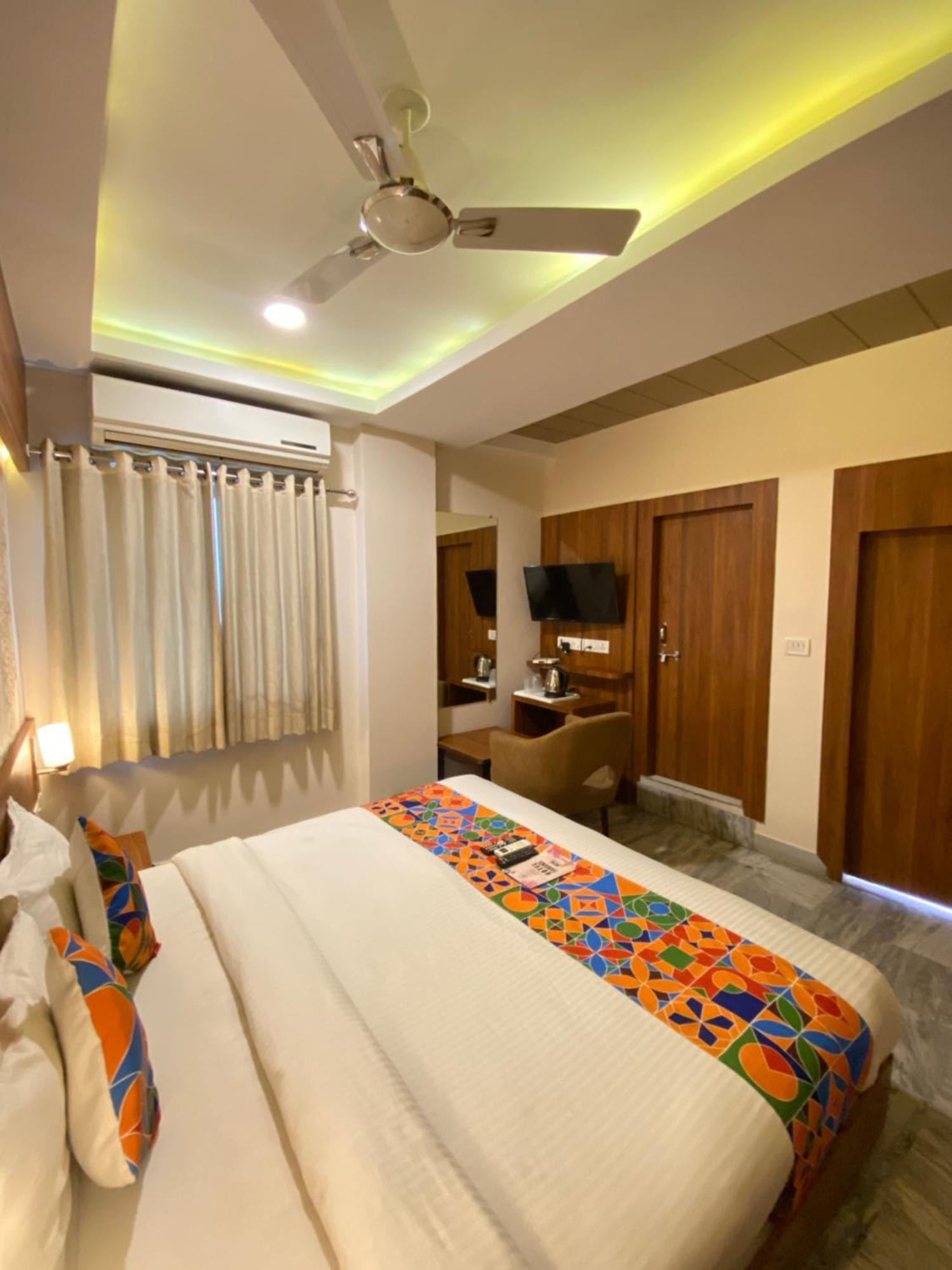 אודייפור Hotel Damanis מראה חיצוני תמונה